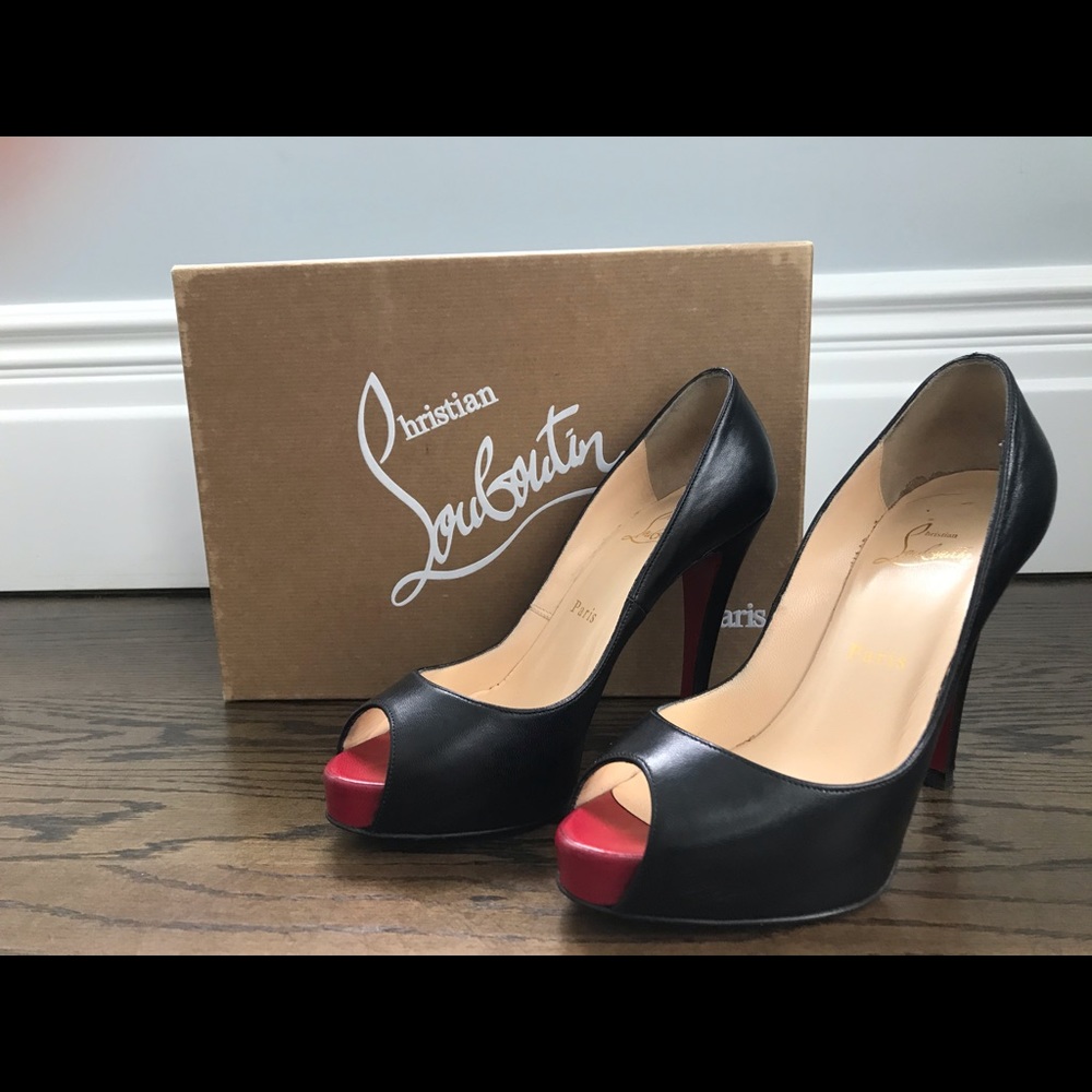 Christian Louboutin Very Prive Red Sole Pump